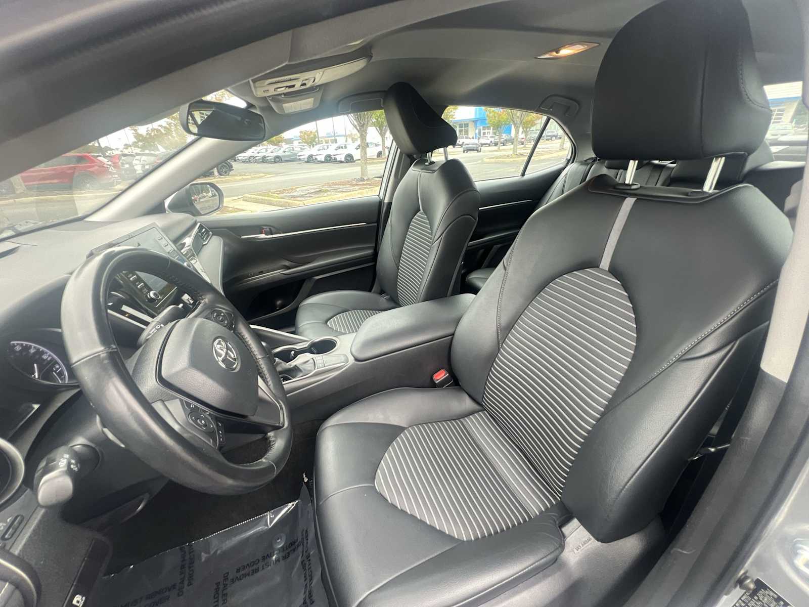 Thumbnail: 2023 Toyota Camry - 13