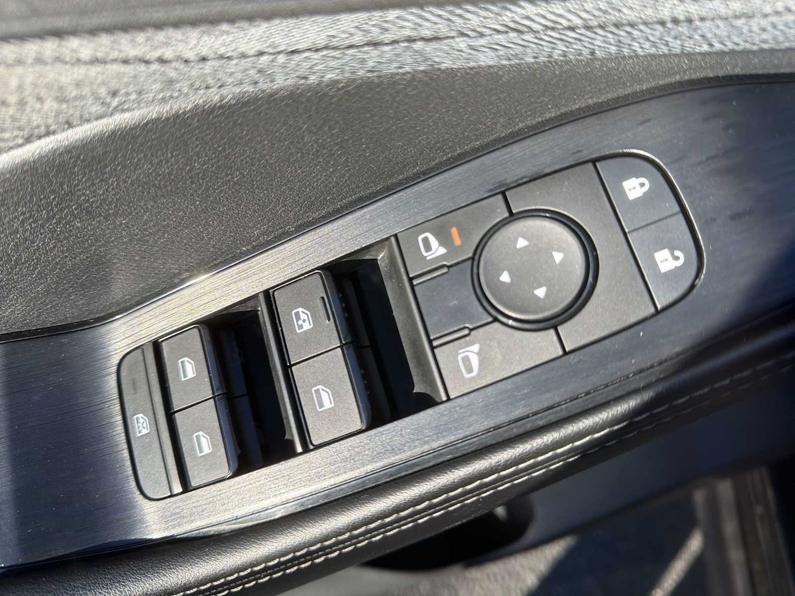 Thumbnail: 2023 Nissan Rogue - 15