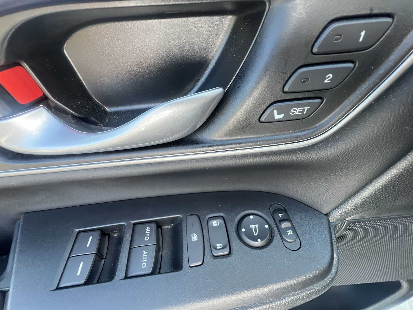 Thumbnail: 2021 Honda CR-V - 15