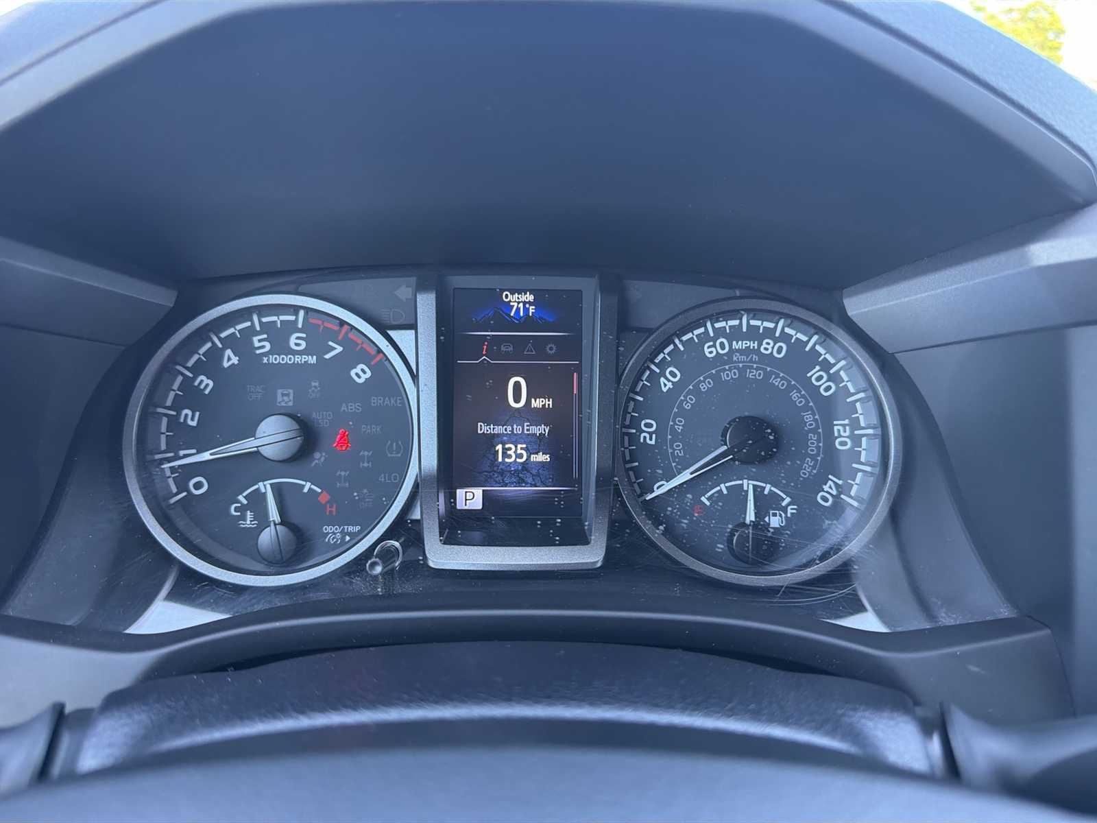 Thumbnail: 2023 Toyota Tacoma - 10