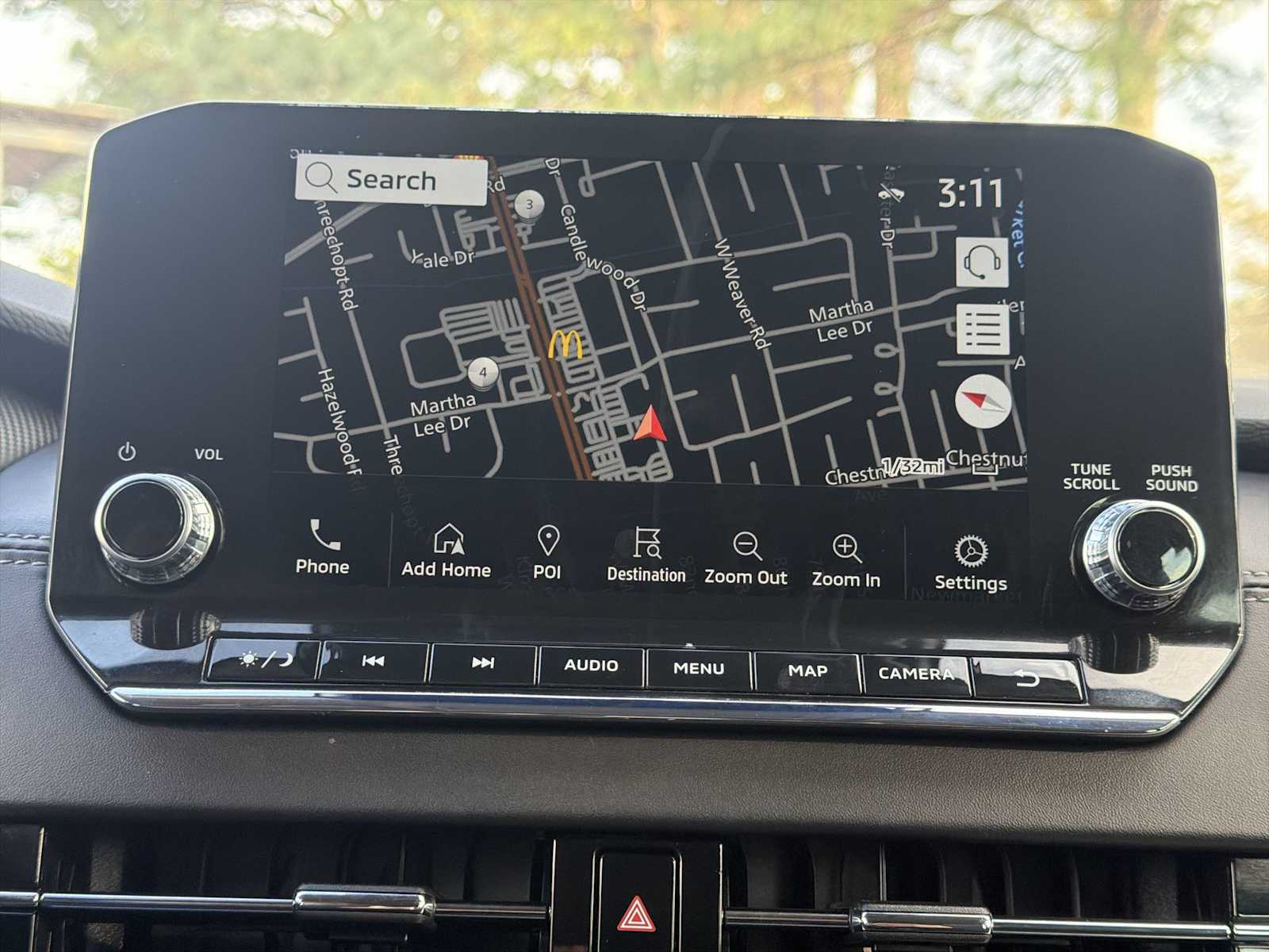 Thumbnail: 2023 Mitsubishi Outlander - 19