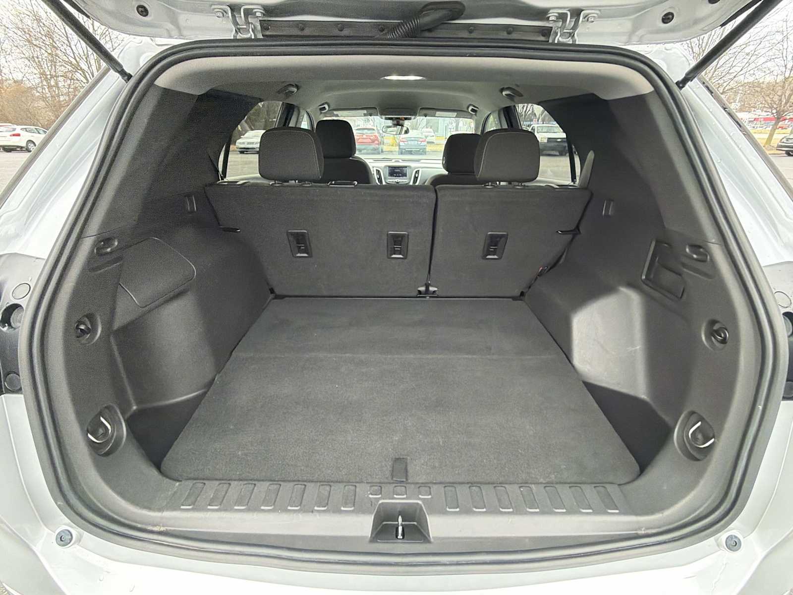 Thumbnail: 2021 Chevrolet Equinox - 19