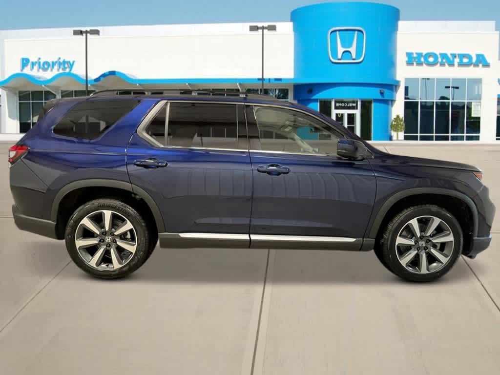 Thumbnail: 2025 Honda Pilot - 8