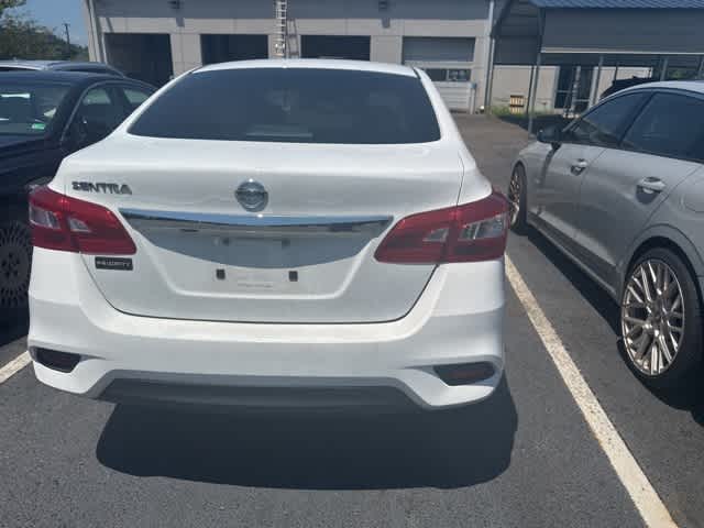 Thumbnail: 2019 Nissan Sentra - 8