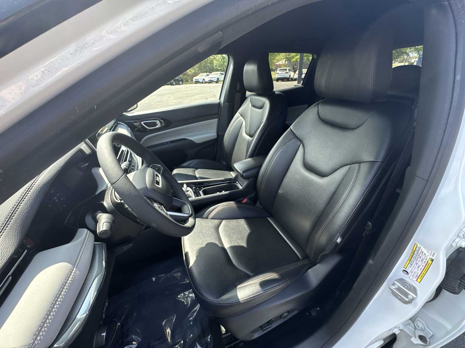 Thumbnail: 2024 Jeep Compass - 13