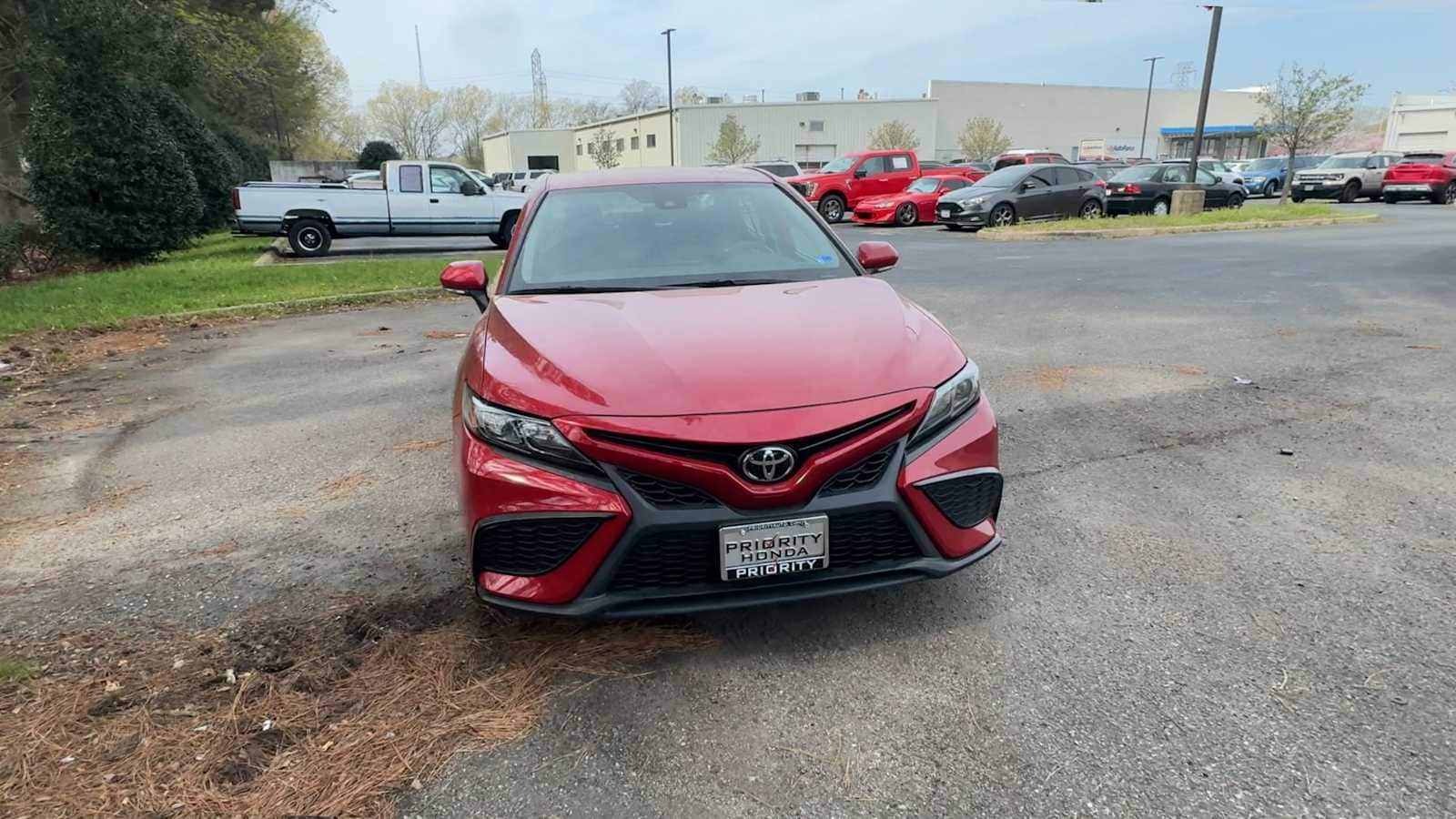 Thumbnail: 2022 Toyota Camry - 3