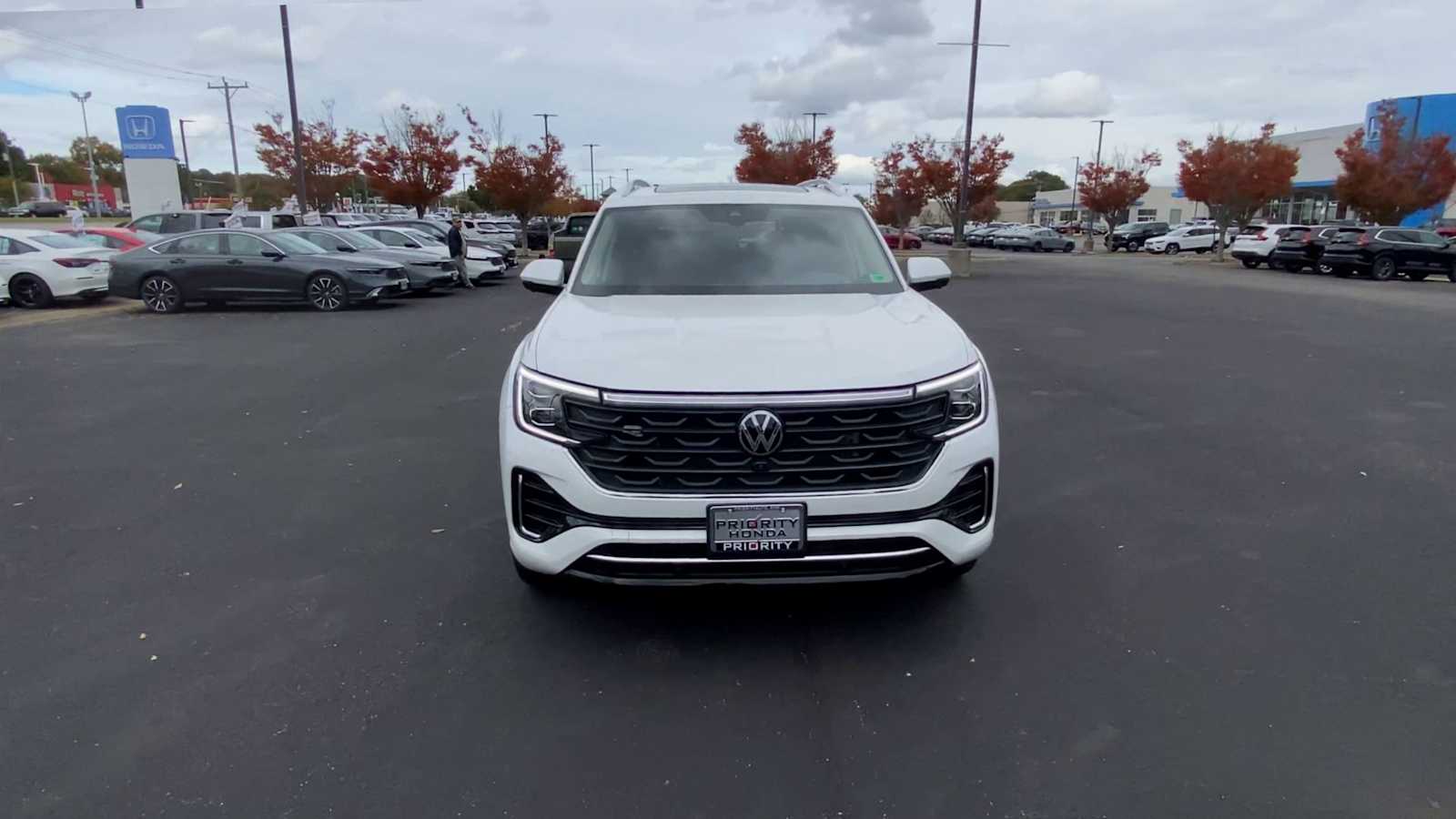 Thumbnail: 2025 Volkswagen Atlas - 3