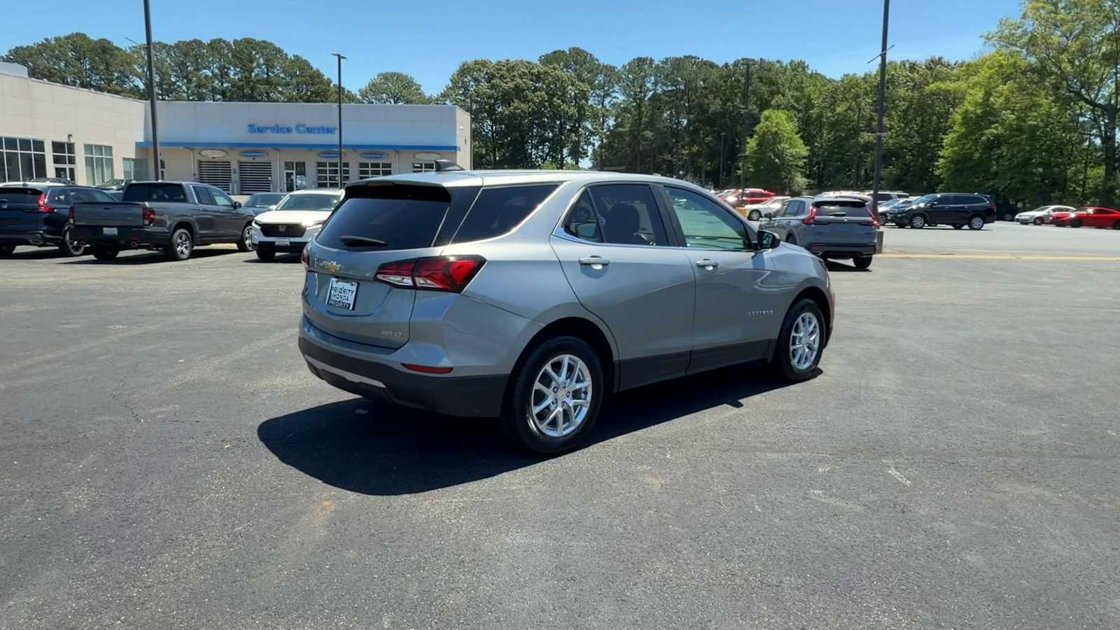 Thumbnail: 2024 Chevrolet Equinox - 8