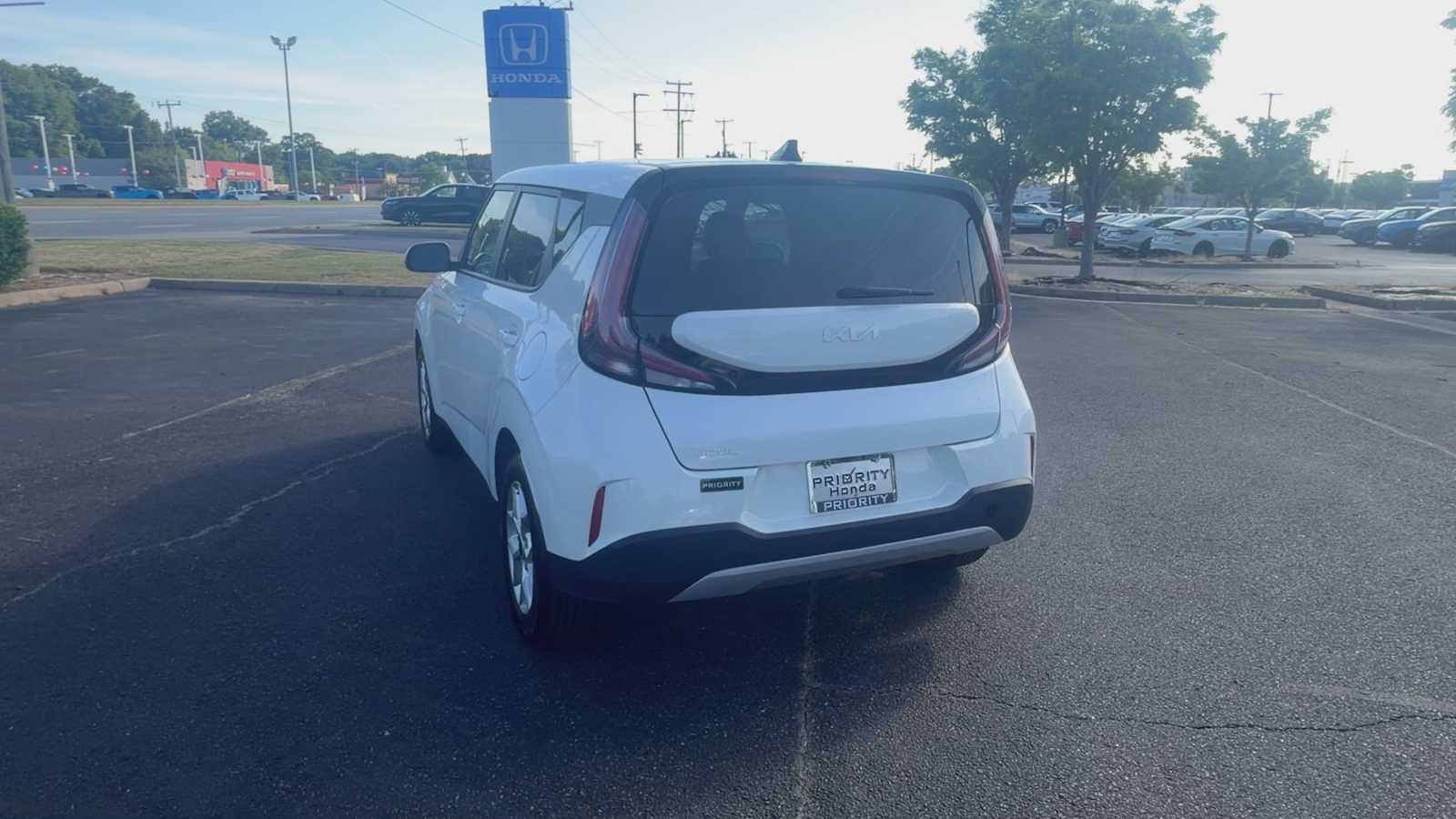 Thumbnail: 2024 Kia Soul - 7