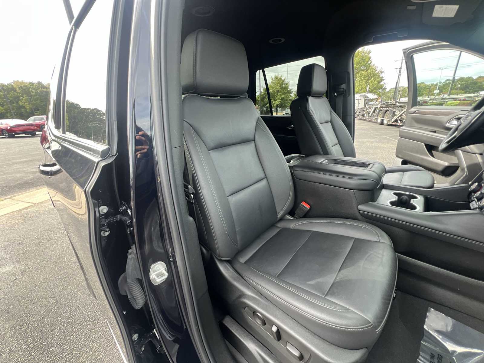 Thumbnail: 2024 Chevrolet Tahoe - 27