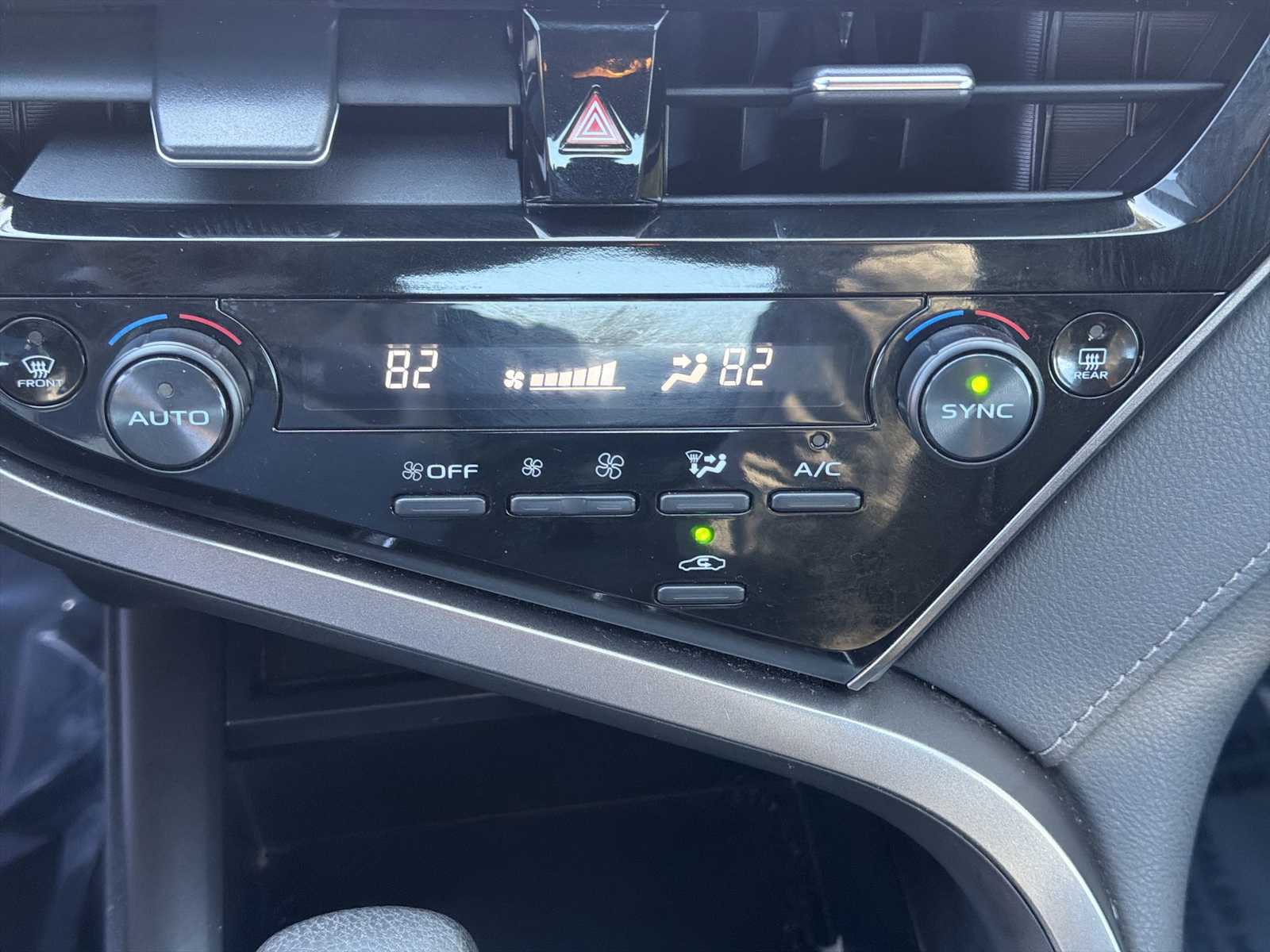 Thumbnail: 2023 Toyota Camry - 16