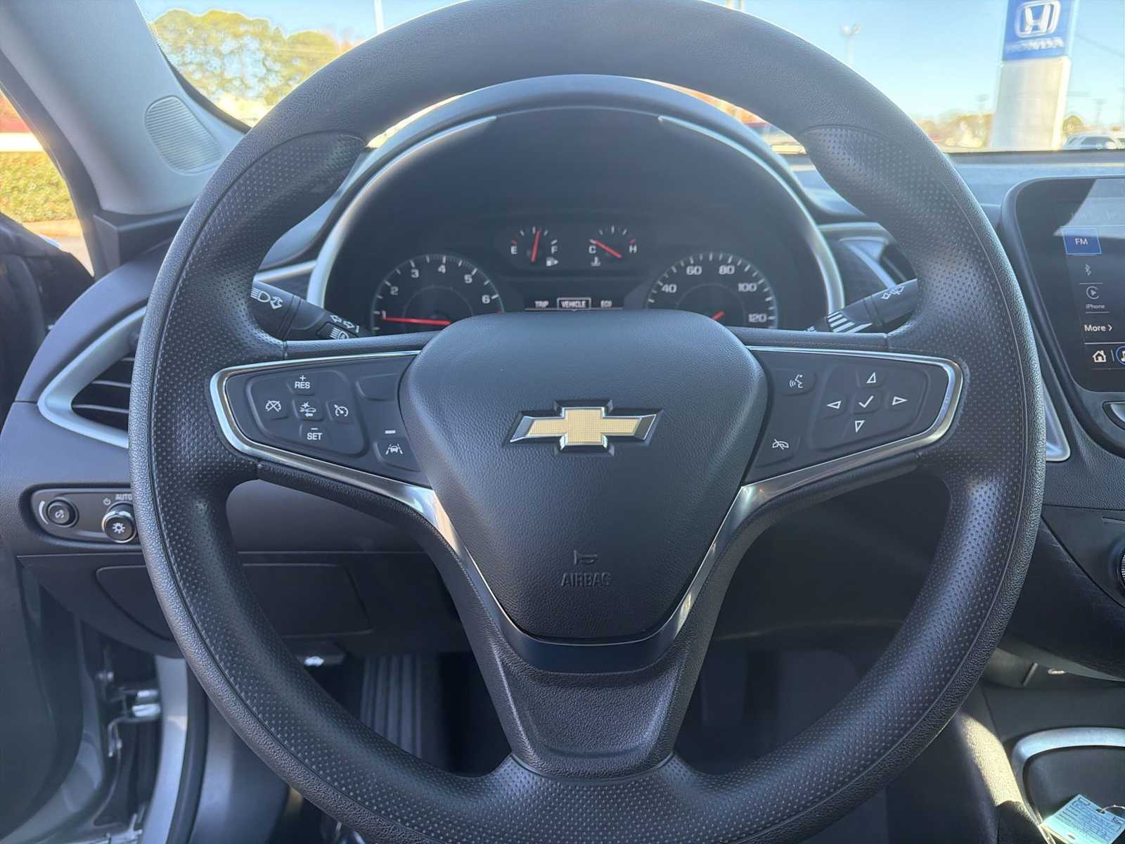 Thumbnail: 2024 Chevrolet Malibu - 11