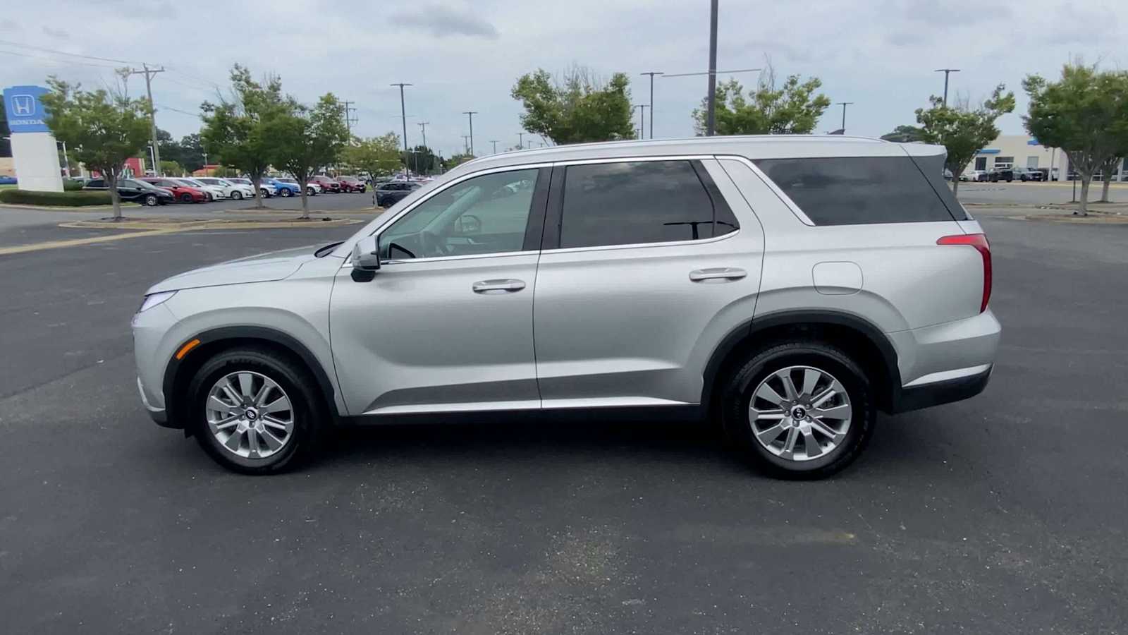 Thumbnail: 2024 Hyundai Palisade - 5