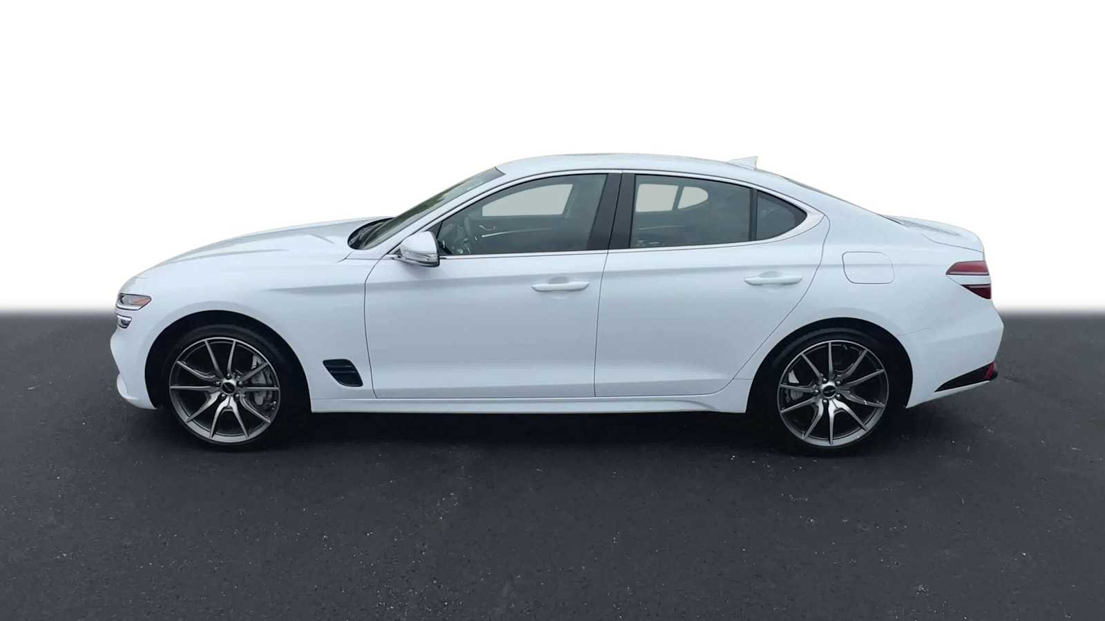 Thumbnail: 2025 Genesis G70 - 5