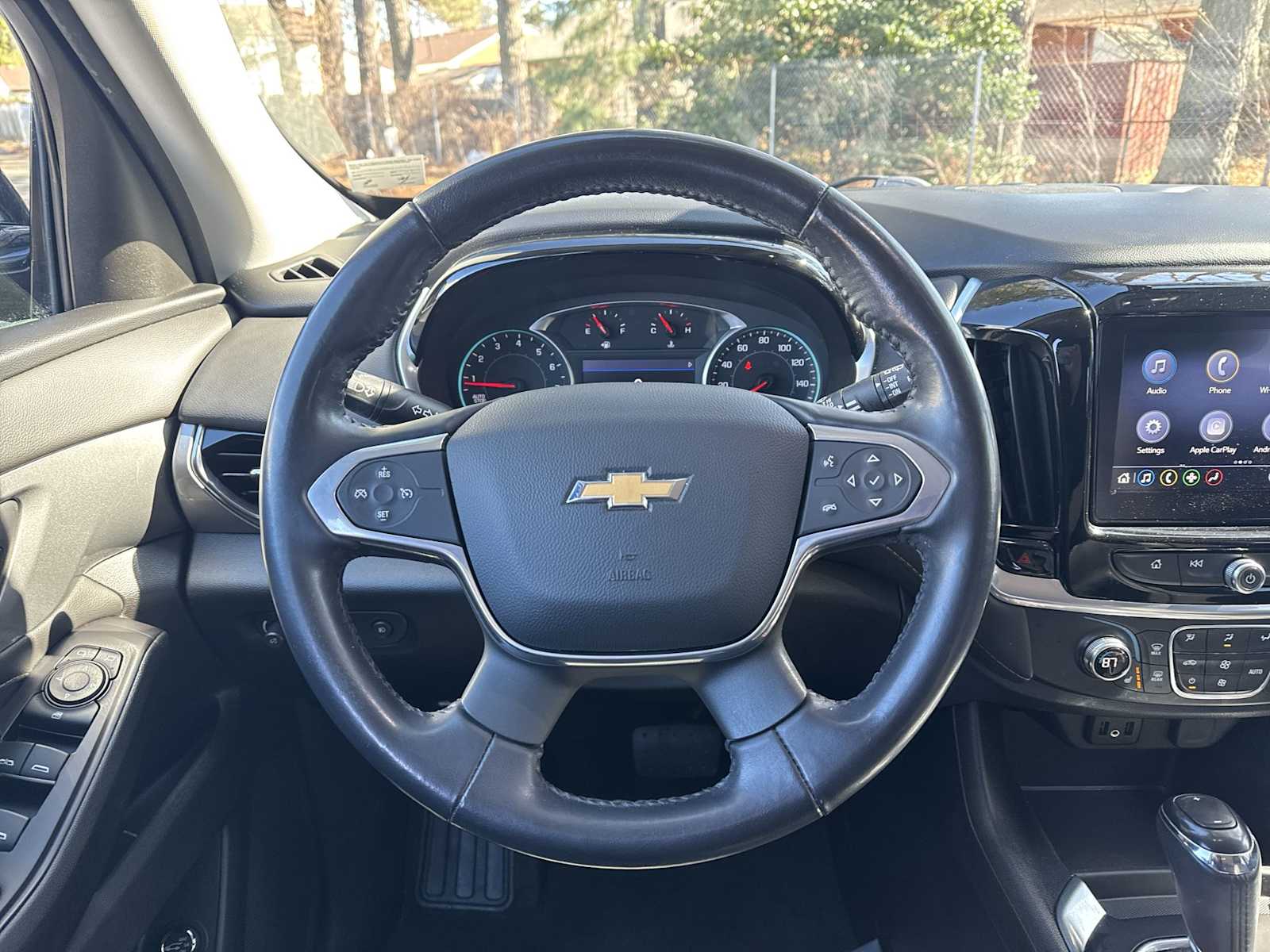 Thumbnail: 2020 Chevrolet Traverse - 11