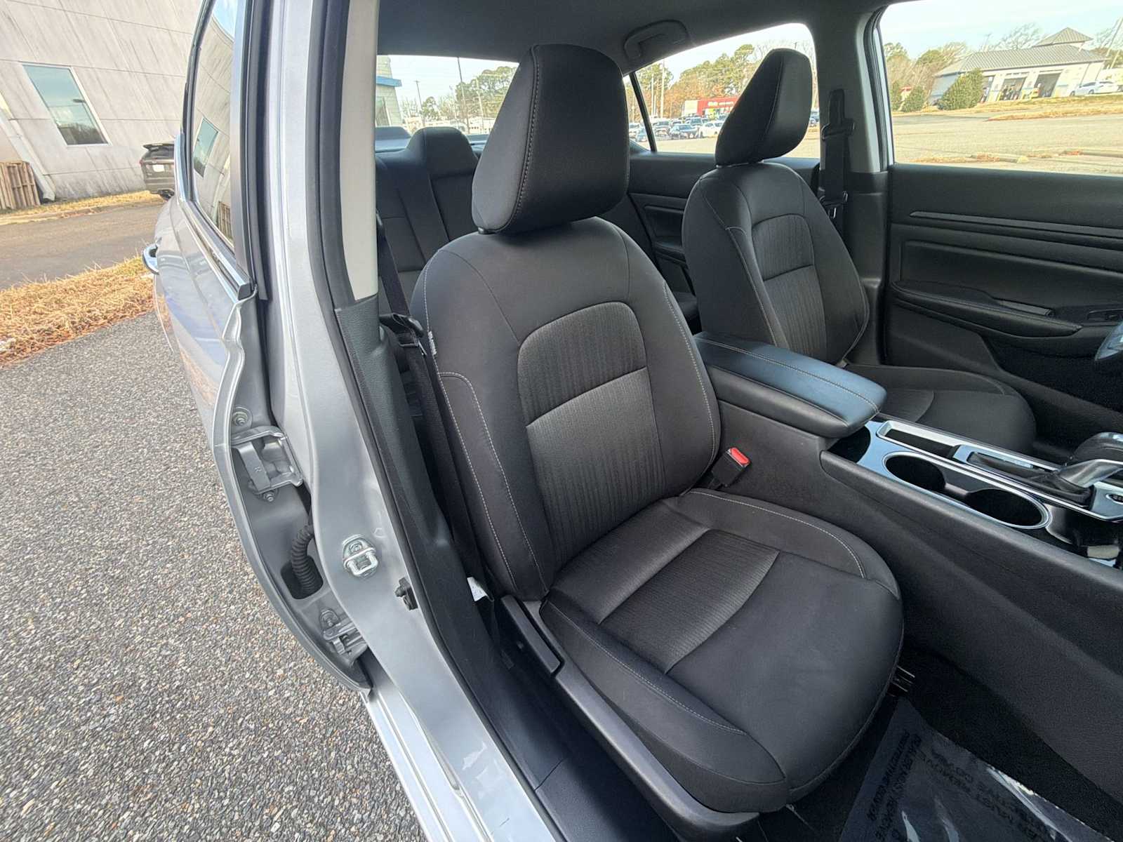 Thumbnail: 2024 Nissan Altima - 25