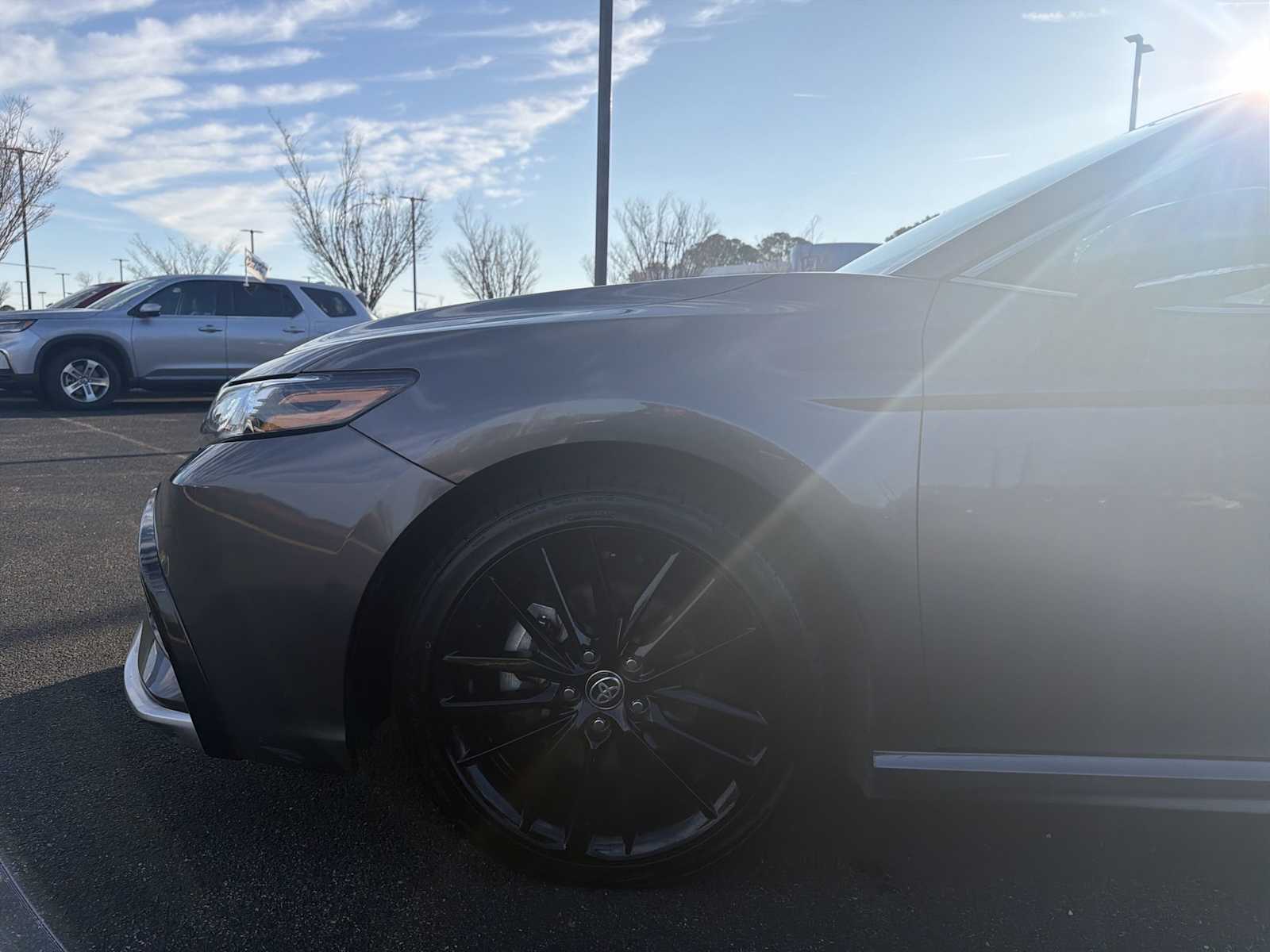 Thumbnail: 2023 Toyota Camry - 18