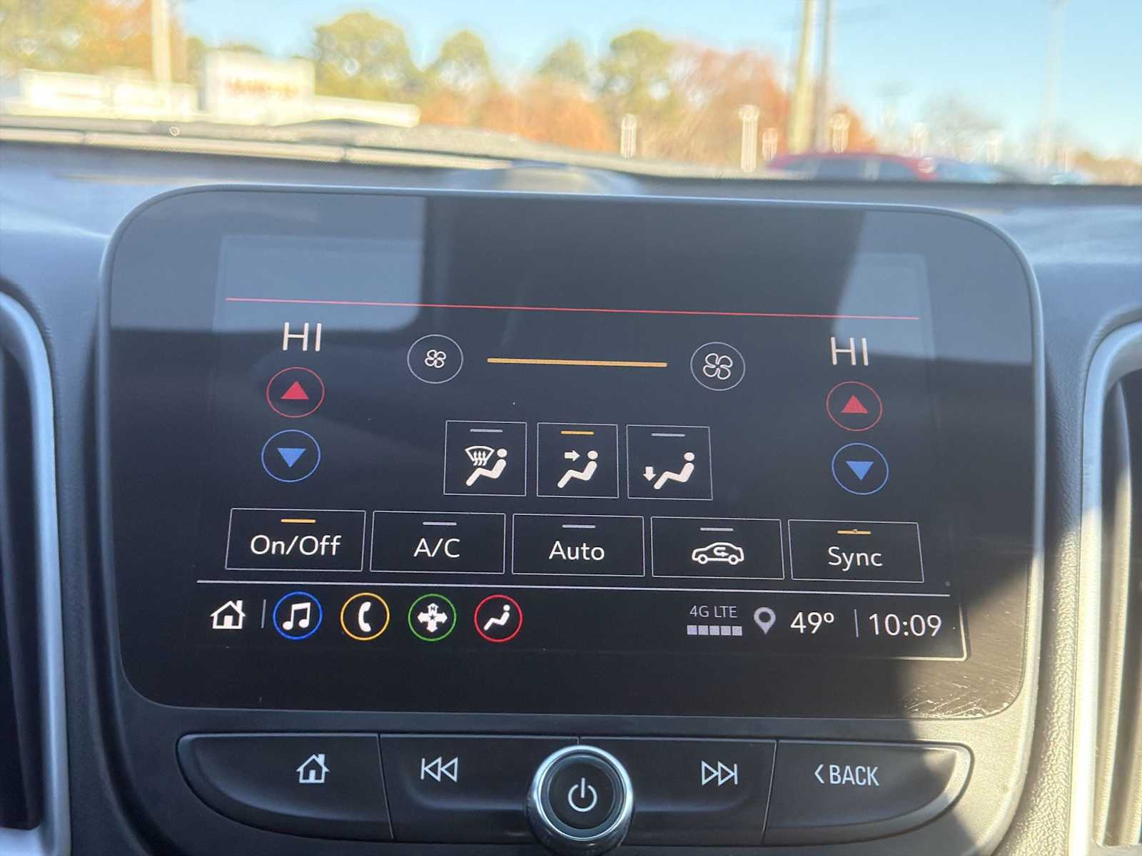 Thumbnail: 2024 Chevrolet Malibu - 16