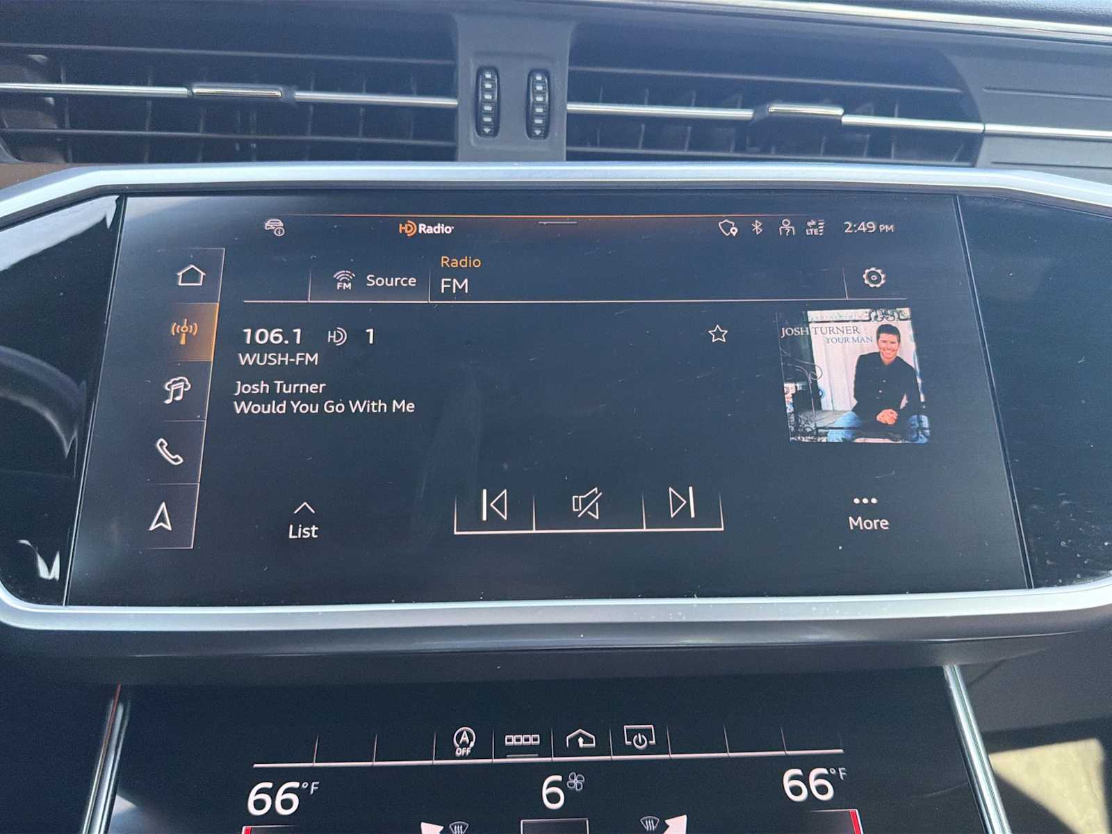 Thumbnail: 2024 Audi A6 - 11