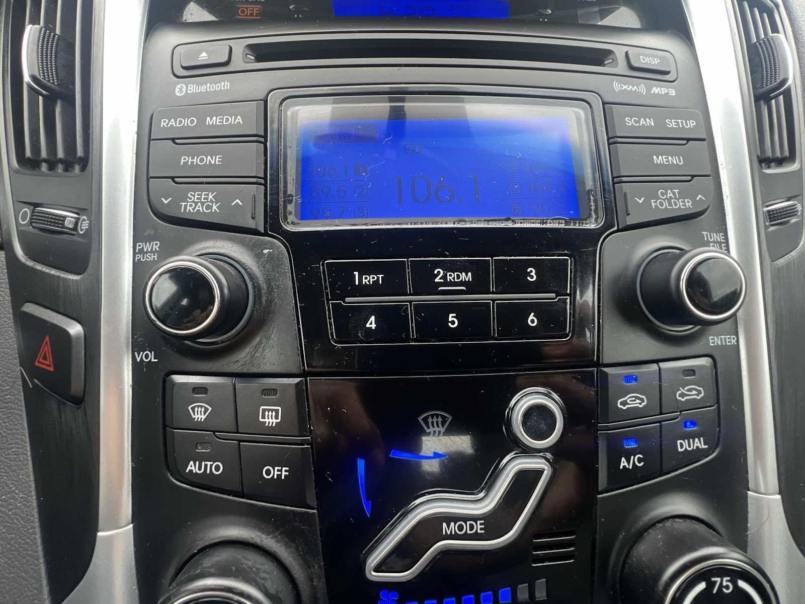 Thumbnail: 2013 Hyundai Sonata - 12