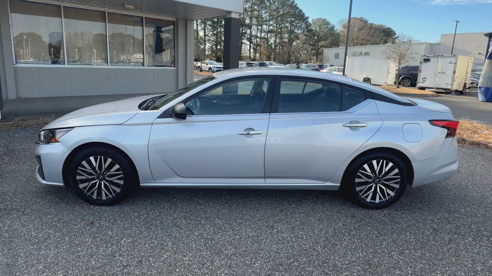 Thumbnail: 2024 Nissan Altima - 5