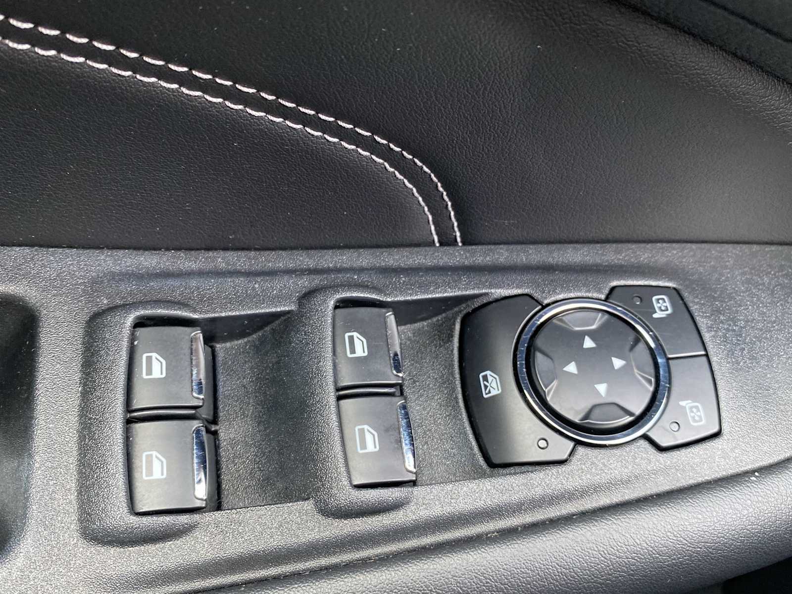 Thumbnail: 2024 Ford Edge - 15