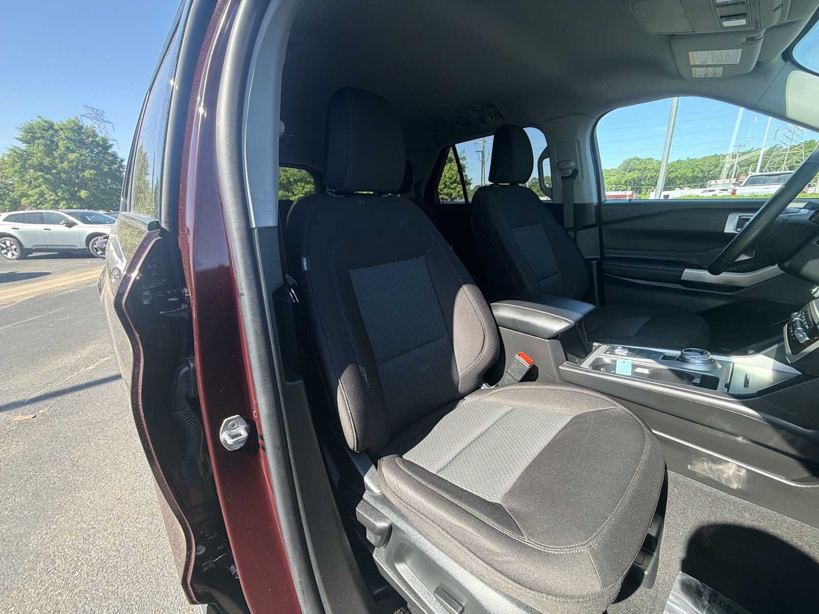 Thumbnail: 2023 Ford Explorer - 26