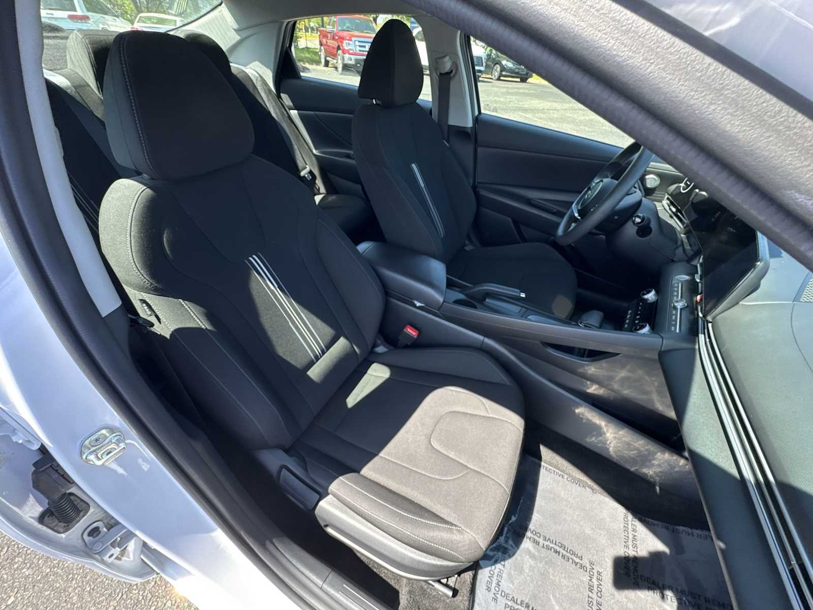 Thumbnail: 2024 Hyundai Elantra - 25