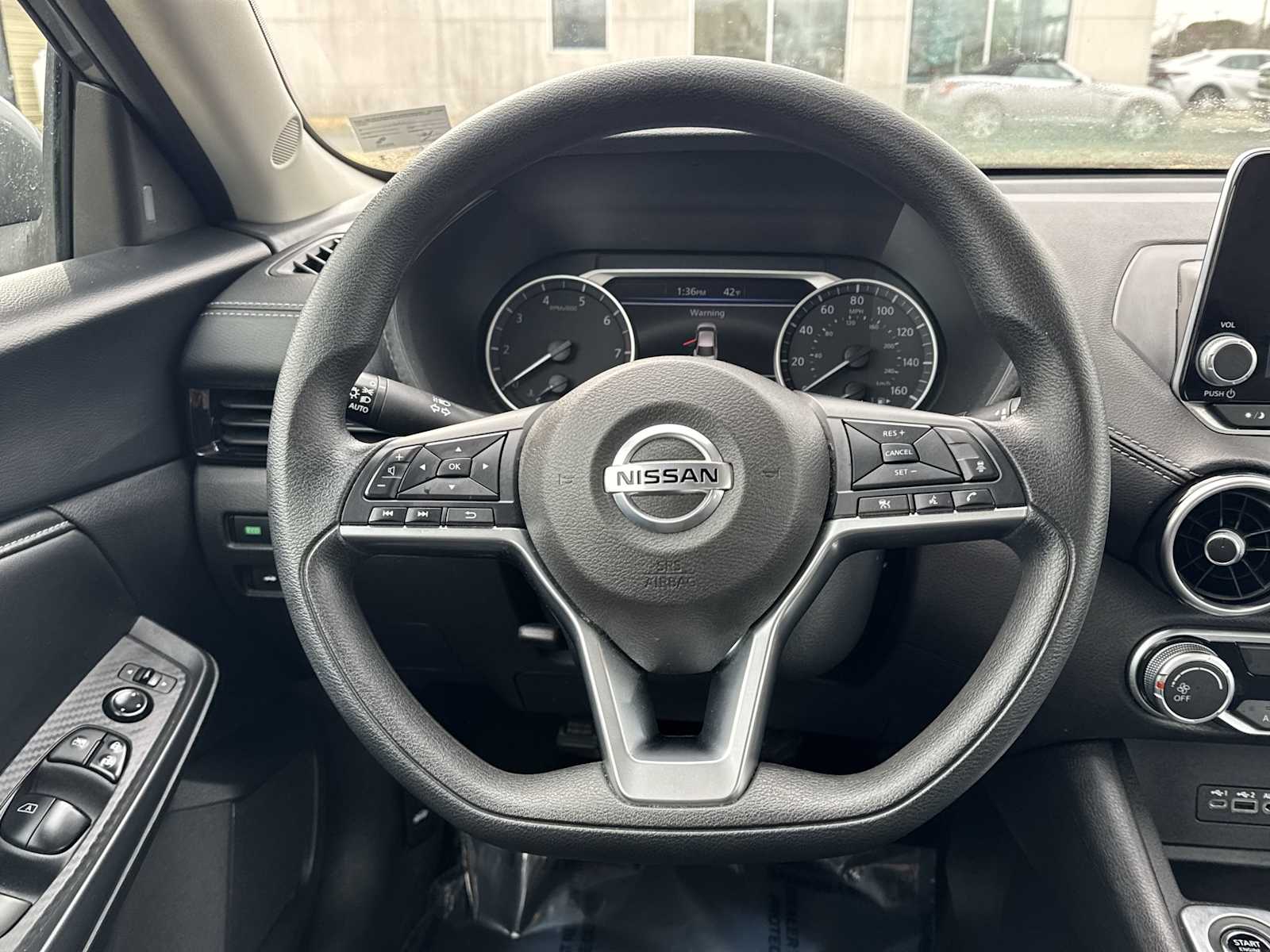 Thumbnail: 2023 Nissan Sentra - 11