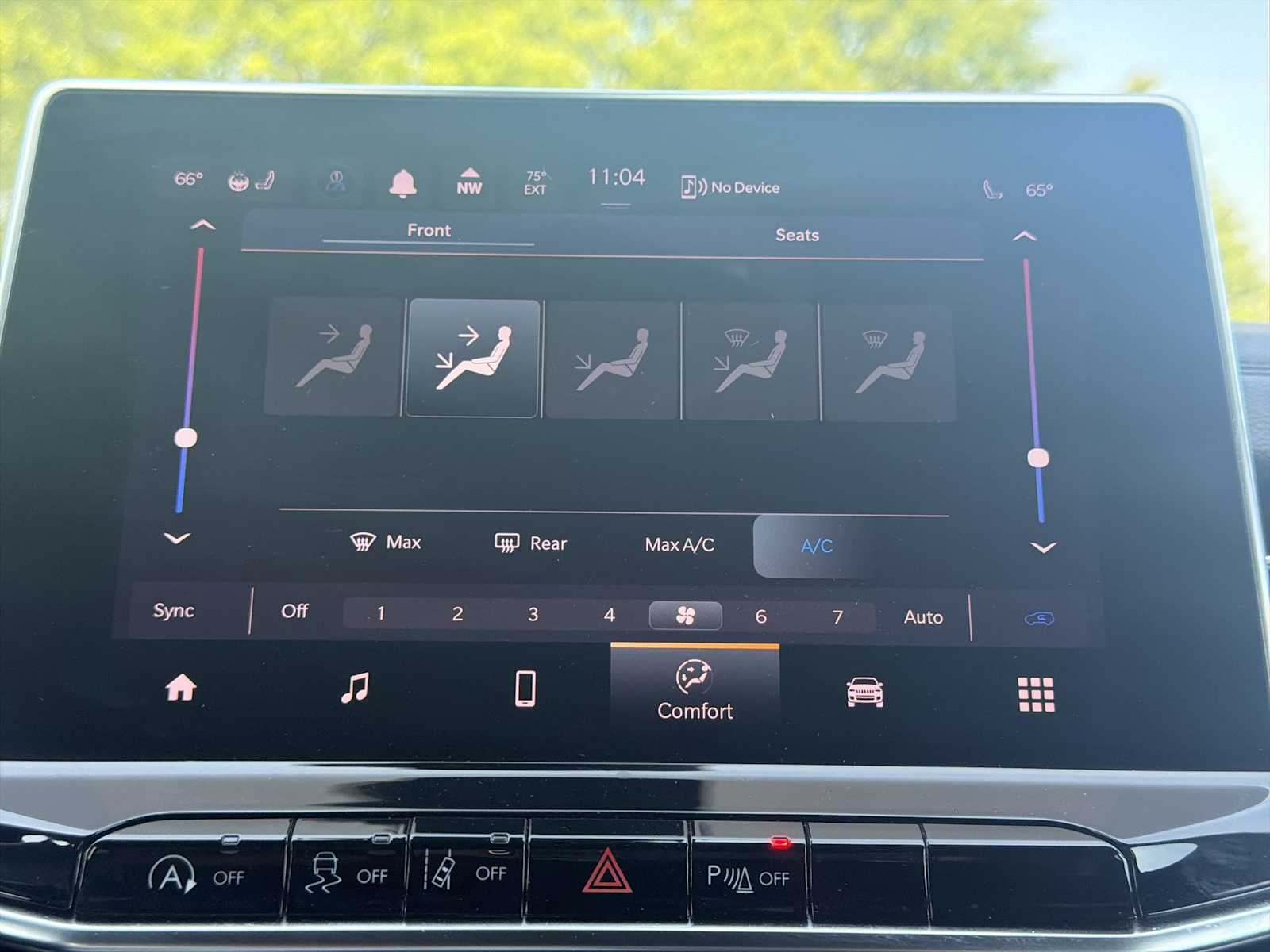 Thumbnail: 2024 Jeep Compass - 16