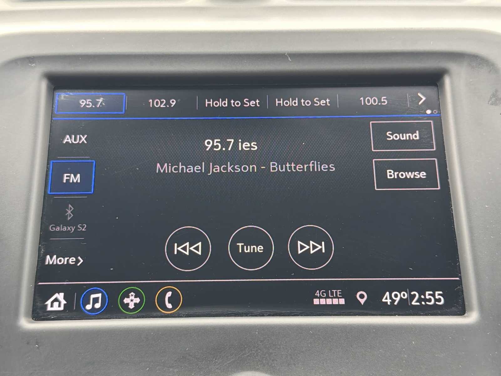 Thumbnail: 2021 Chevrolet Equinox - 12