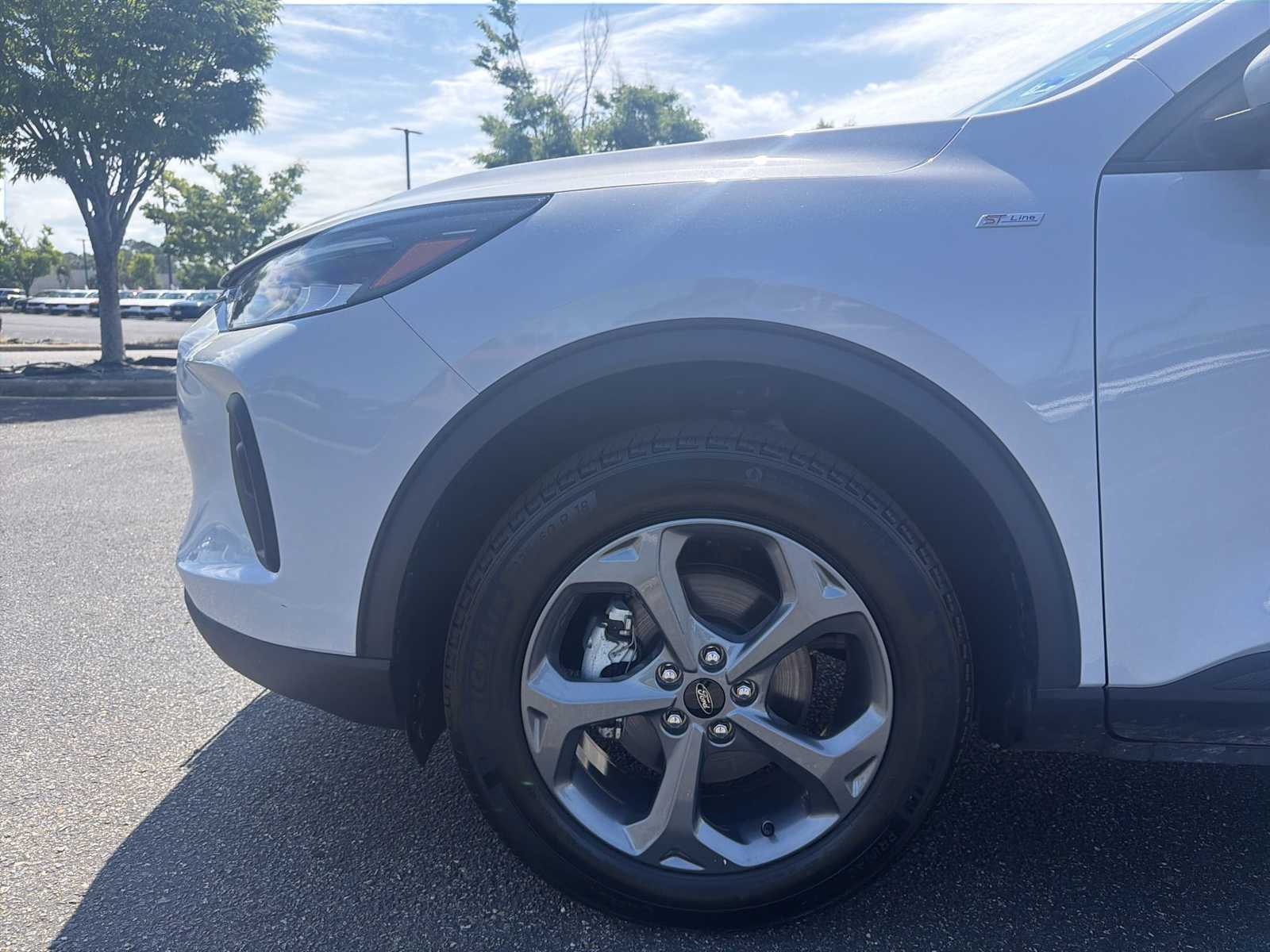 Thumbnail: 2025 Ford Escape - 18