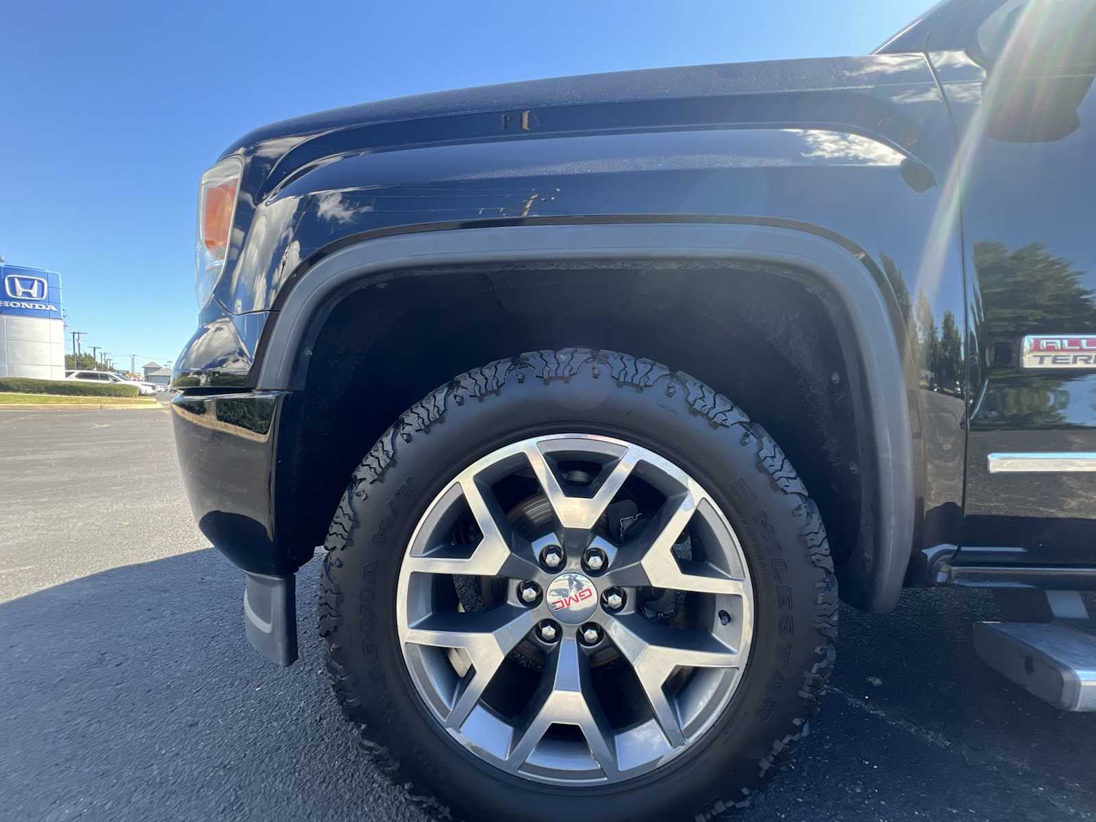 Thumbnail: 2014 GMC Sierra 1500 - 18