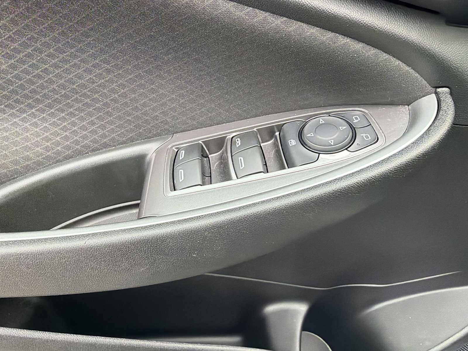 Thumbnail: 2024 Chevrolet Malibu - 15