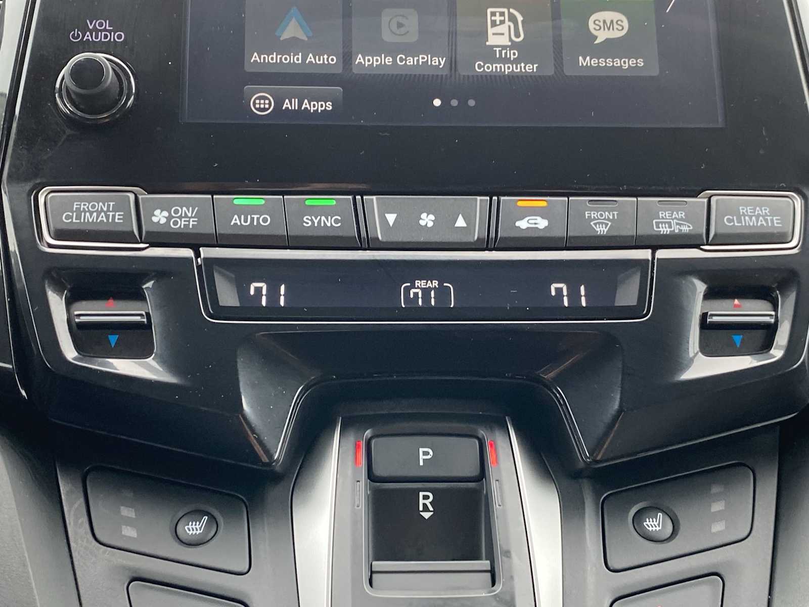 Thumbnail: 2018 Honda Odyssey - 17