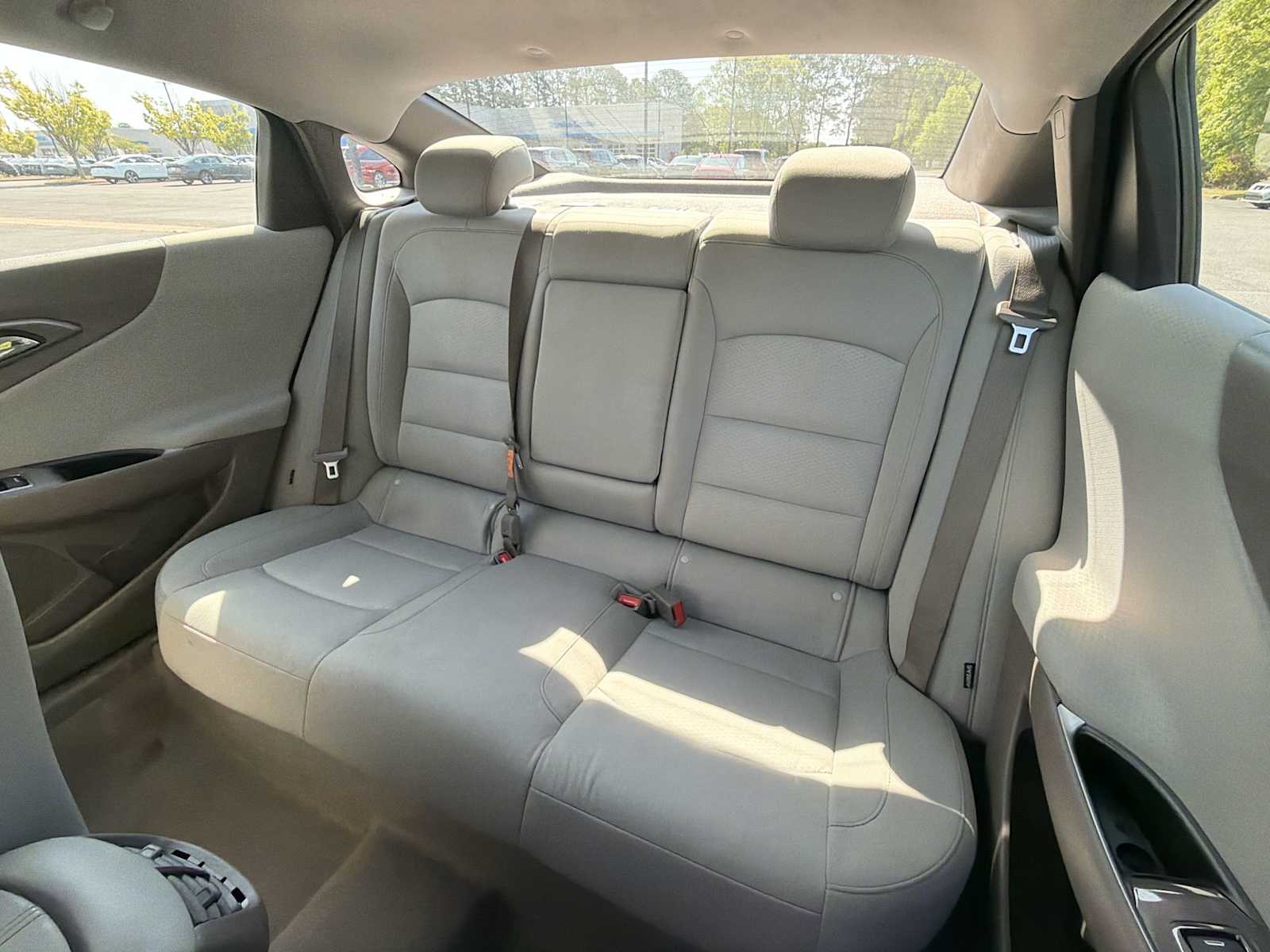 Thumbnail: 2023 Chevrolet Malibu - 23