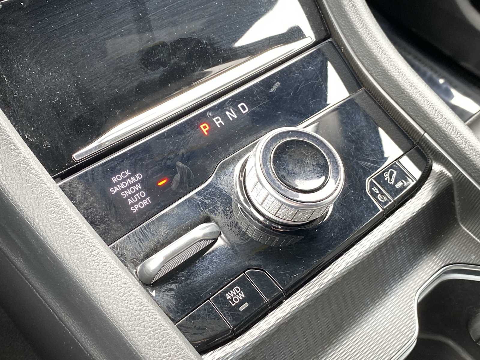 Thumbnail: 2024 Jeep Grand Cherokee - 22