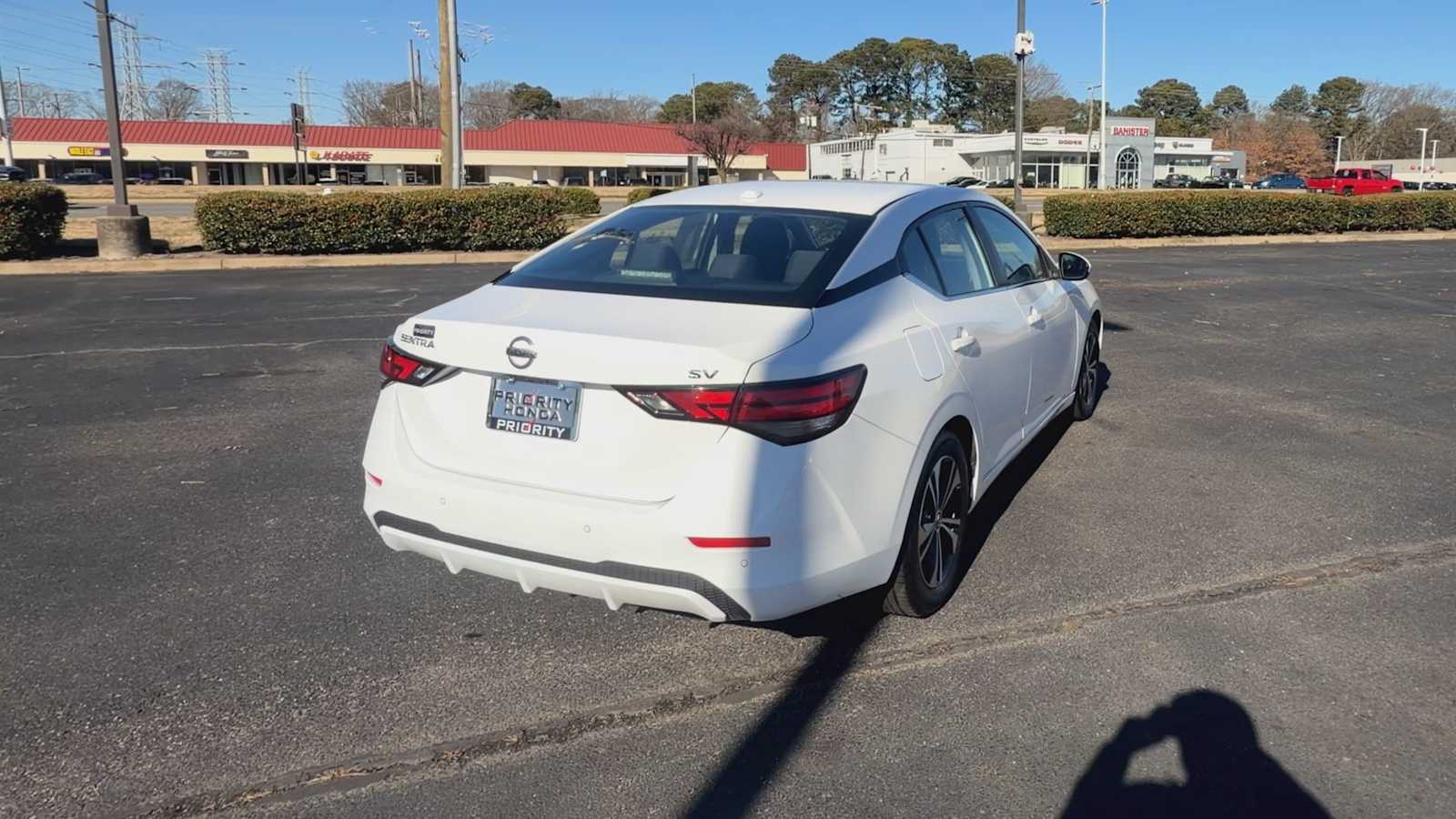 Thumbnail: 2023 Nissan Sentra - 8