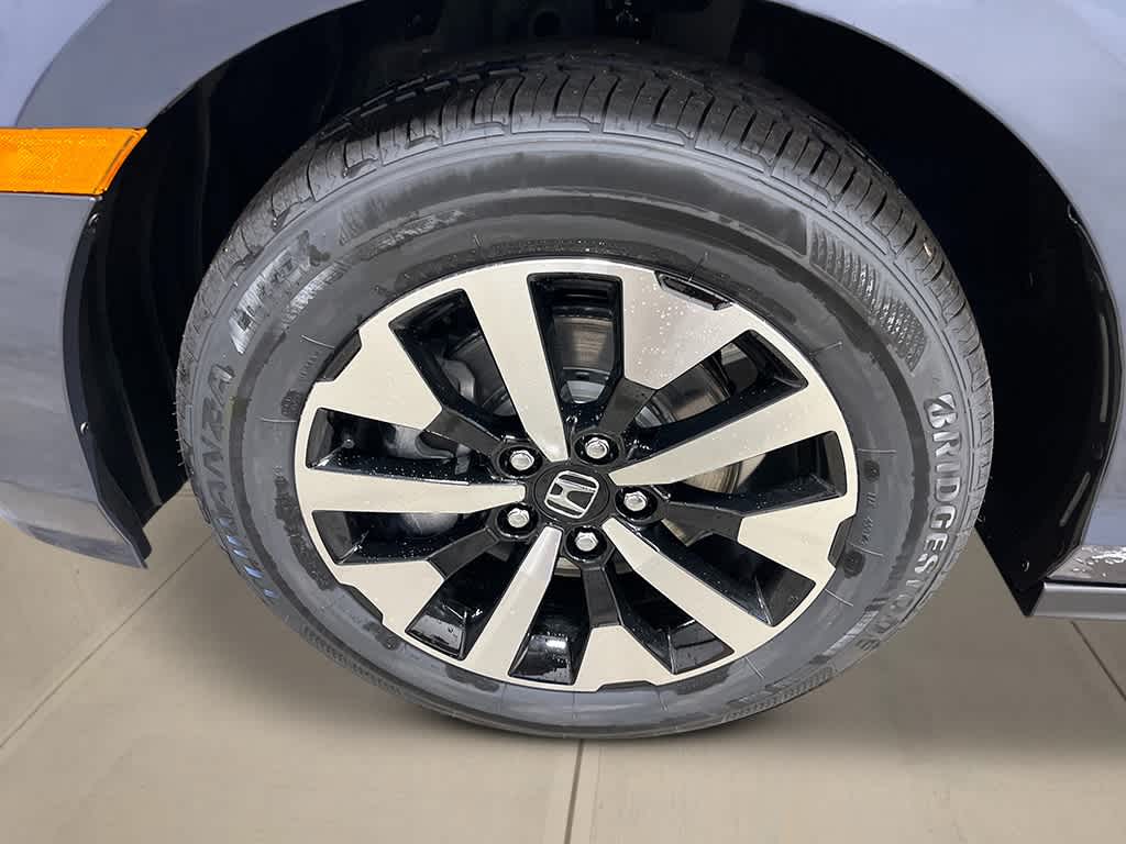 Thumbnail: 2026 Honda Odyssey - 10