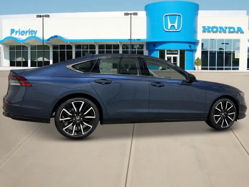 Thumbnail: 2025 Honda Accord - 8