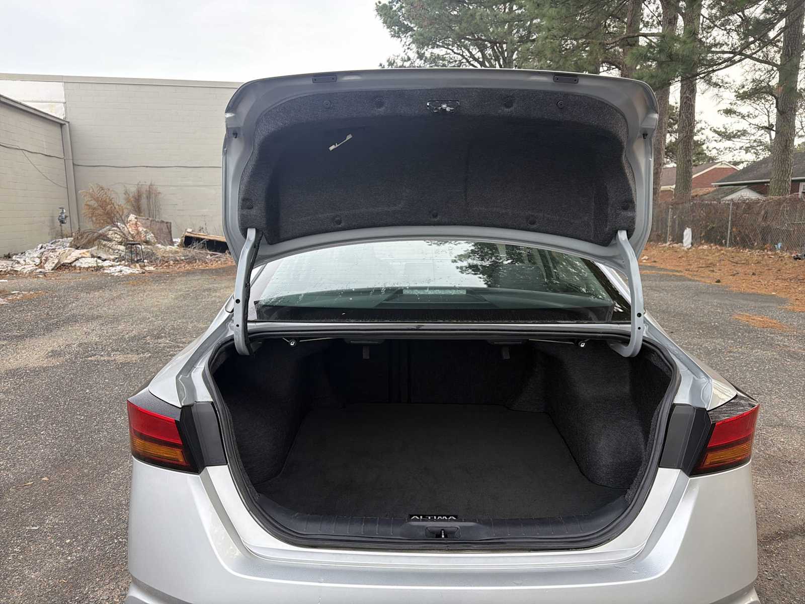 Thumbnail: 2024 Nissan Altima - 19