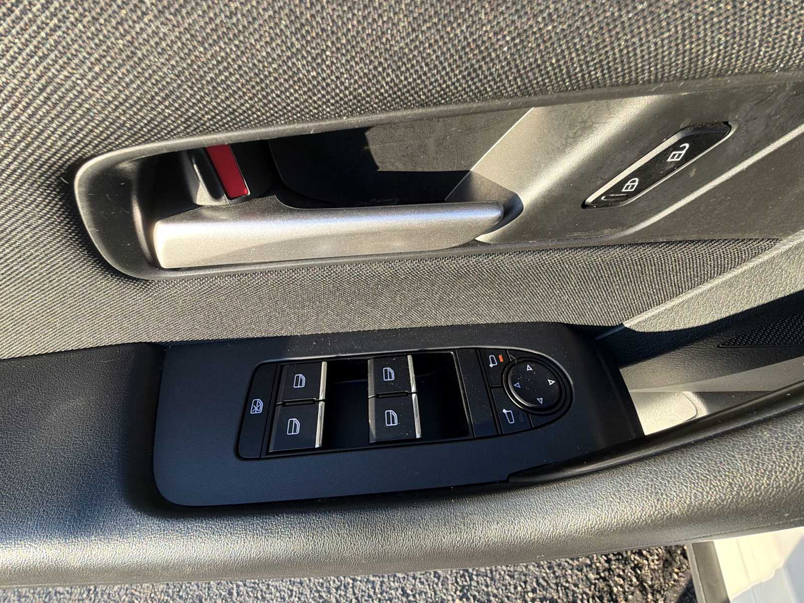 Thumbnail: 2025 Mazda CX-90 - 15