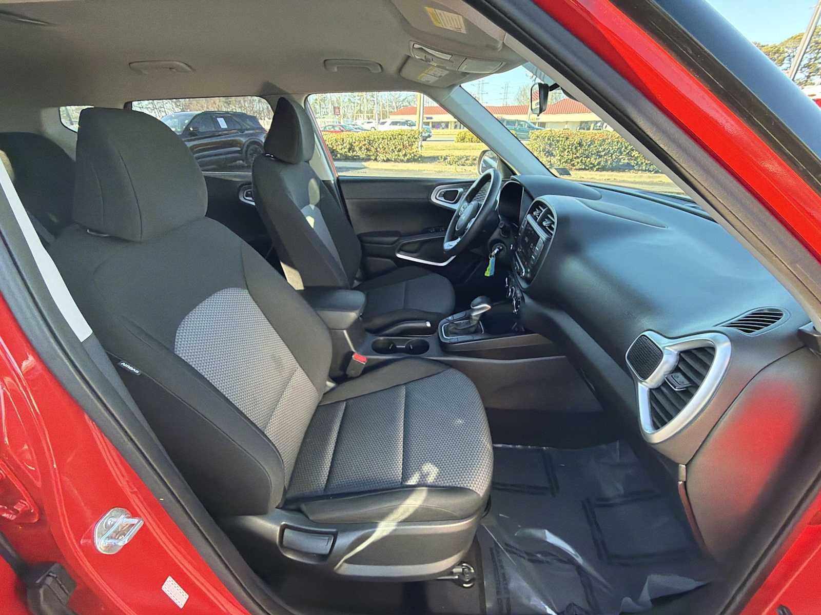 Thumbnail: 2023 Kia Soul - 24