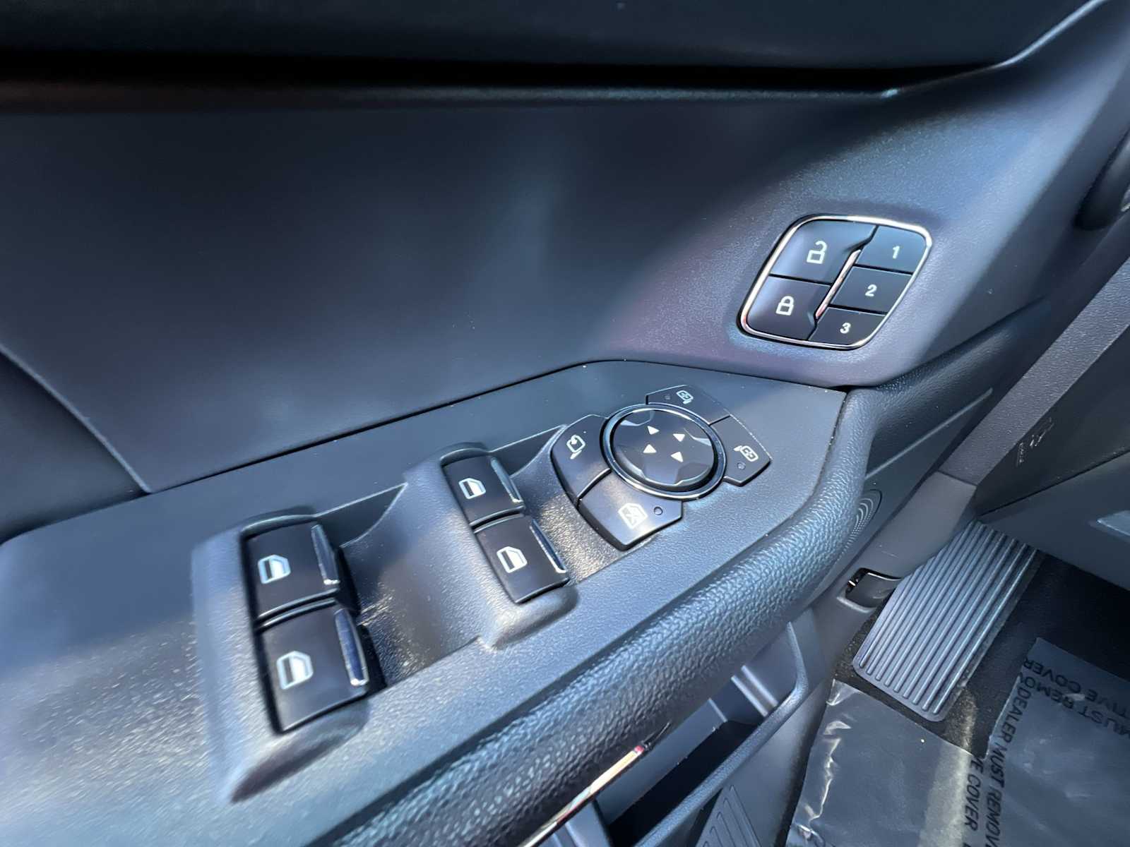 Thumbnail: 2022 Ford Expedition - 15