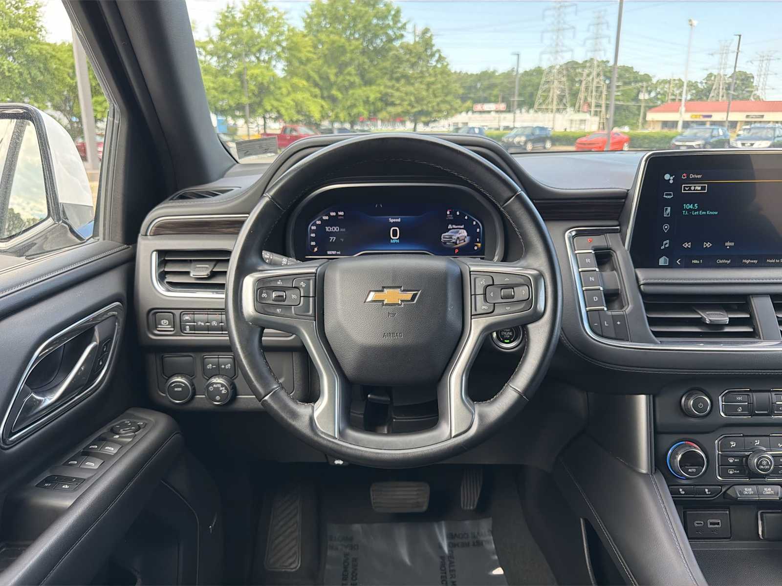 Thumbnail: 2023 Chevrolet Tahoe - 11