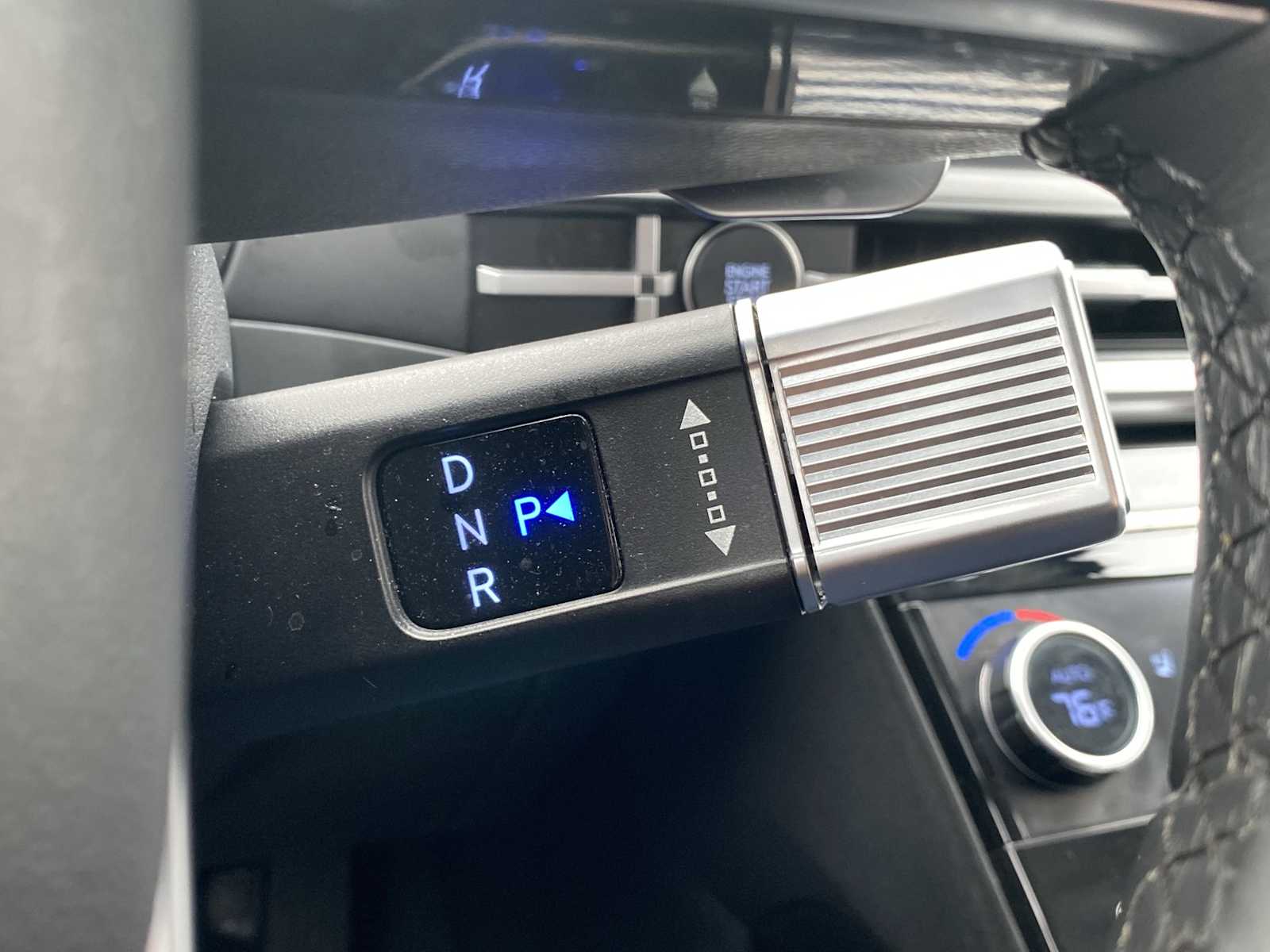 Thumbnail: 2024 Hyundai Santa Fe - 22