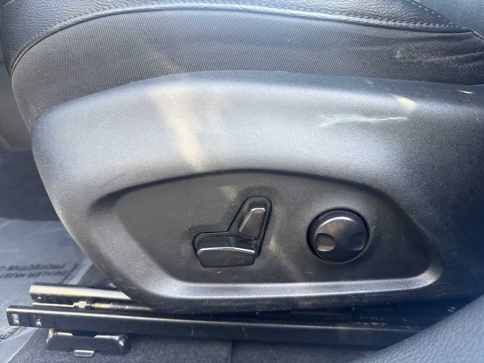 Thumbnail: 2024 Jeep Compass - 14