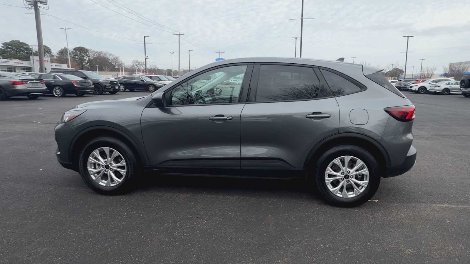 Thumbnail: 2025 Ford Escape - 6