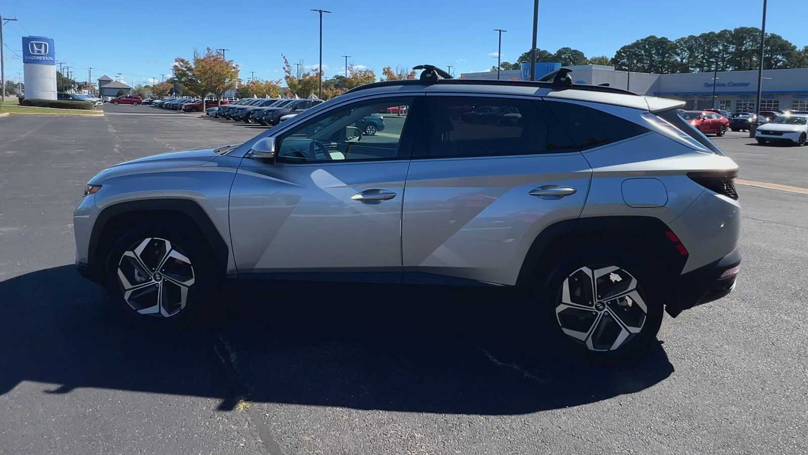 Thumbnail: 2023 Hyundai Tucson - 5