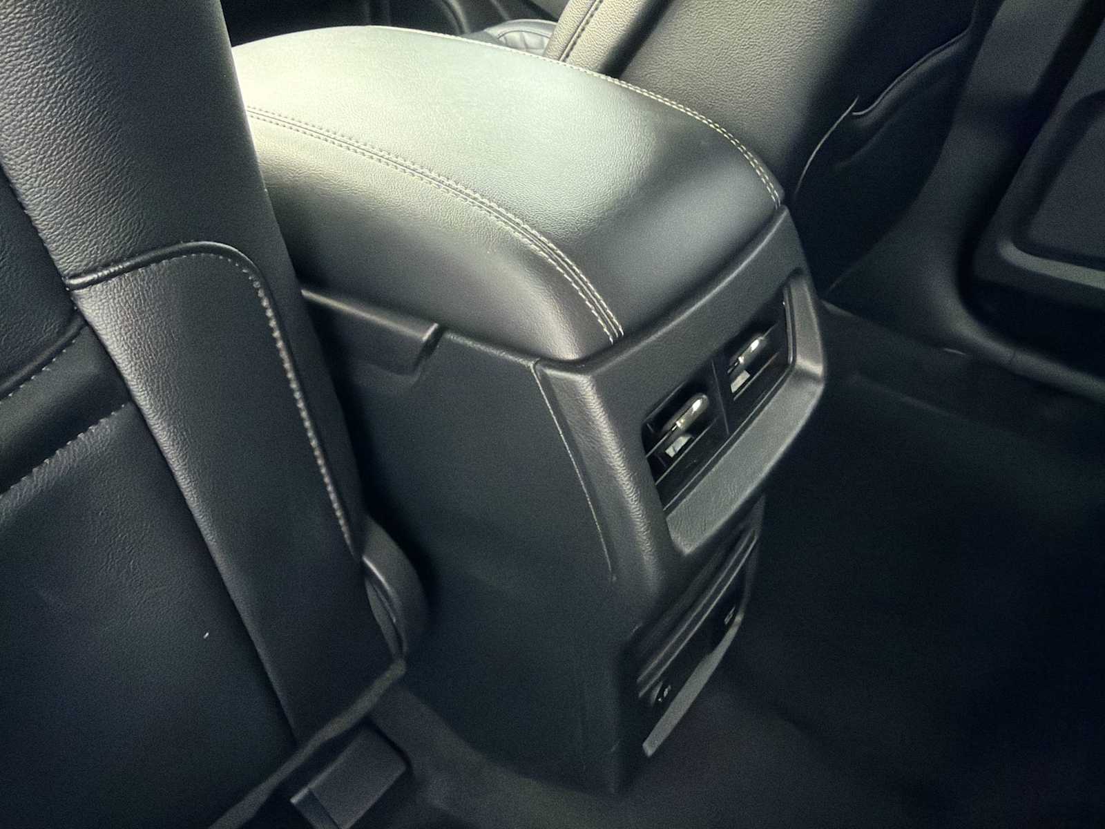 Thumbnail: 2024 Ford Edge - 21